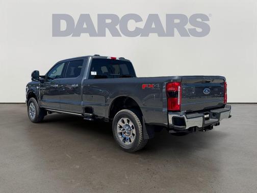 Carbonized Gray Metallic 2026 Ford F-350 Lariat Super Duty