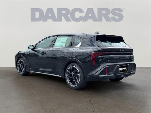 Aurora Black Pearl 2026 Kia K4 GT-LINE