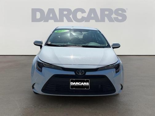 Ice 2024 Toyota Corolla LE
