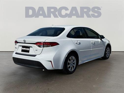 Ice 2024 Toyota Corolla LE