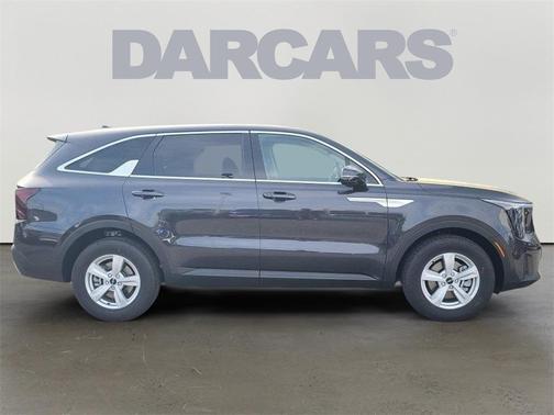 2025 Kia Sorento LX