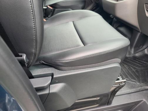 2025 Ford Transit-350 148 WB Medium Roof Cargo