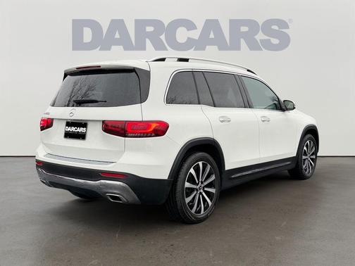 White 2023 Mercedes-Benz GLB 250 Base