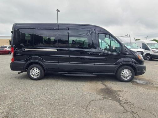 2025 Ford Transit-350 XL