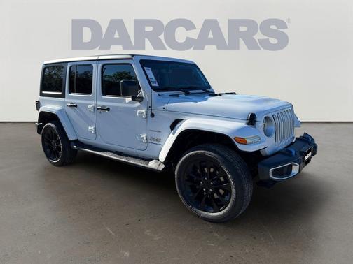 Bright White Clearcoat 2023 Jeep Wrangler 4xe Sahara