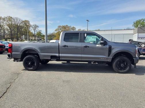 2025 Ford F-350 XL
