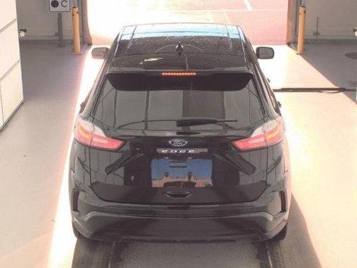 2022 Ford Edge ST Line