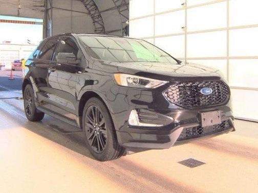 2022 Ford Edge ST Line