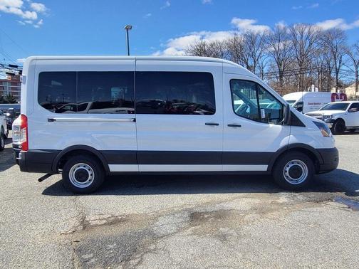 2025 Ford Transit-350 XL