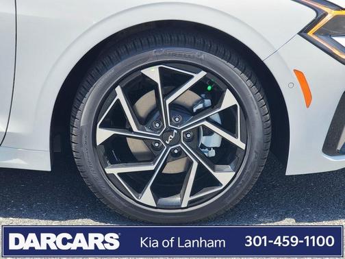 2025 Kia K5 EX