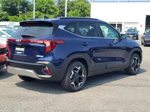 2025 Kia Seltos EX