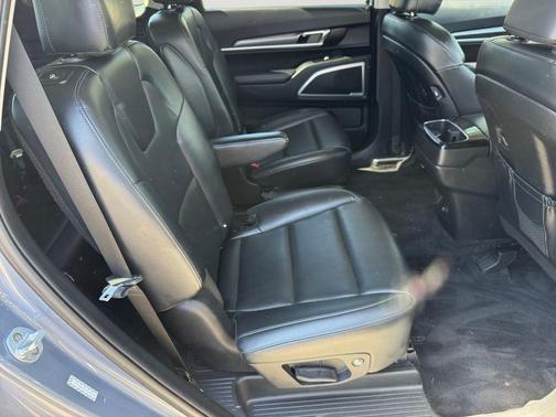 Everlasting Silver 2020 Kia Telluride S