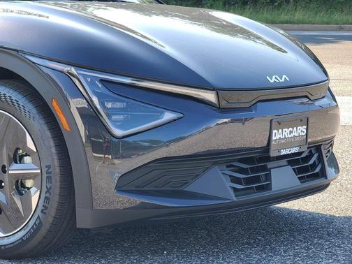 2025 Kia EV6 Light Long Range