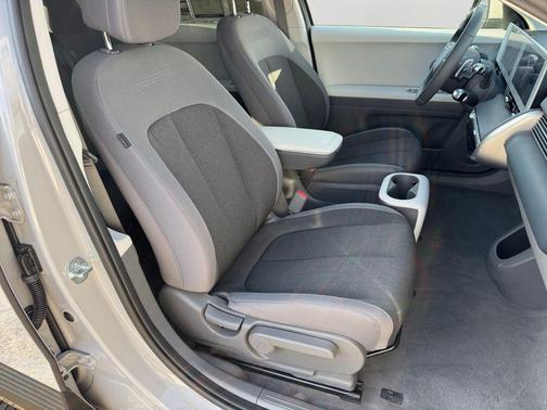 Cyber Gray 2024 Hyundai IONIQ 5 SEL