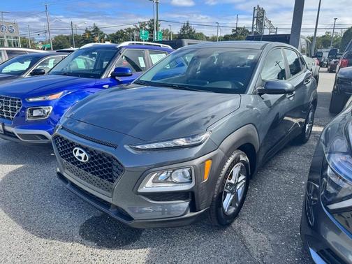 2021 Hyundai KONA SE