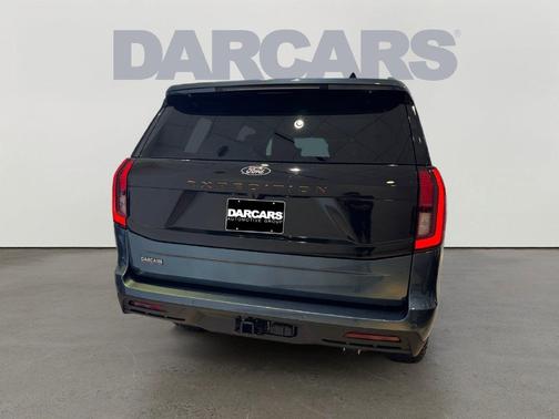Nocturnal Blue Metallic 2027 Ford Expedition TREMOR