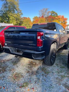 Northsky Blue Metallic 2022 Chevrolet Silverado 1500 Custom Trail Boss