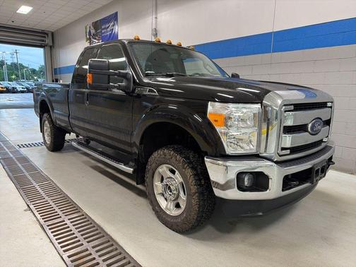 Shadow Black 2016 Ford F-250 XLT