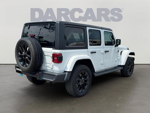 Bright White Clearcoat 2023 Jeep Wrangler 4xe Sahara