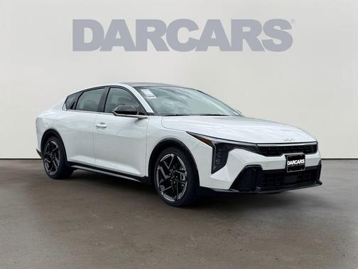 Snow White Pearl 2026 Kia K4 GT-LINE