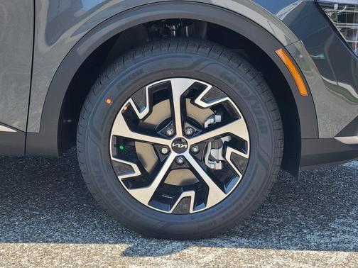 2025 Kia Sportage Hybrid EX