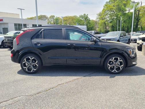 2025 Kia Niro EX Touring