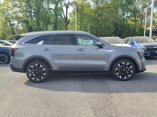 2025 Kia Sorento EX