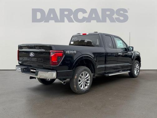 Agate Black Metallic 2026 Ford F-150 XLT