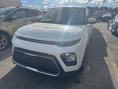 2022 Kia Soul LX