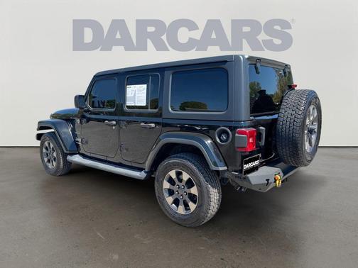 Black Clearcoat 2018 Jeep Wrangler Unlimited Sahara