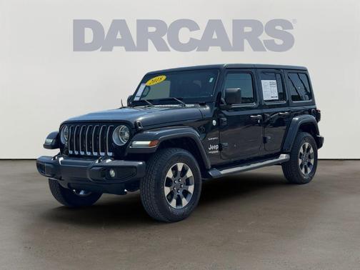 Black Clearcoat 2018 Jeep Wrangler Unlimited Sahara
