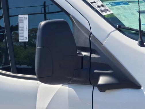 2025 Ford Transit-250 148 WB Medium Roof Cargo