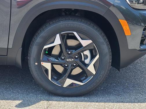 2025 Kia Seltos EX
