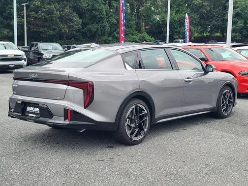 2025 Kia K4 GT-Line