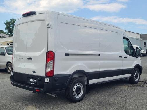 2025 Ford Transit-250 148 WB Medium Roof Cargo