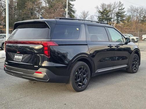 2025 Kia Carnival Hybrid SX