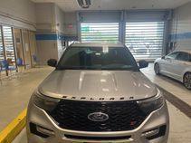 Silver Metallic 2022 Ford Explorer ST