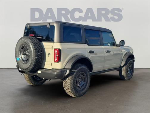Desert Sand 2025 Ford Bronco Badlands