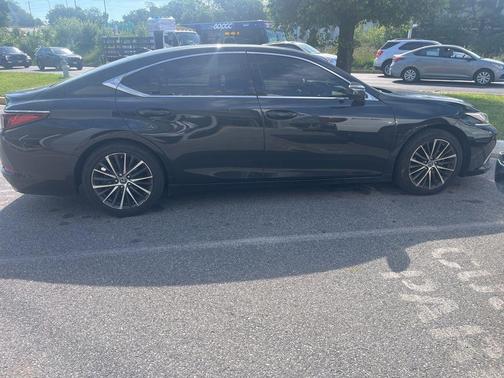 Caviar 2024 Lexus ES 350 350