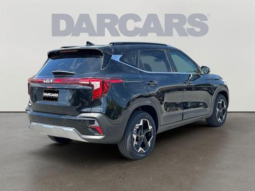 Fusion Orange 2026 Kia Seltos EX