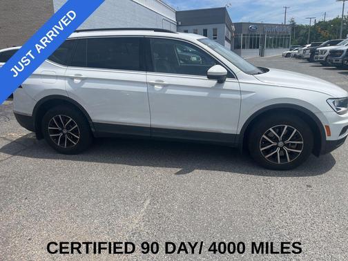 Pure White 2021 Volkswagen Tiguan 2.0T SE