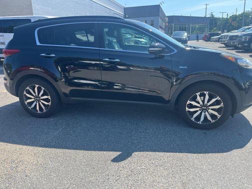 Black Cherry 2018 Kia Sportage EX