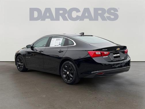 Mosaic Black Metallic 2024 Chevrolet Malibu LT