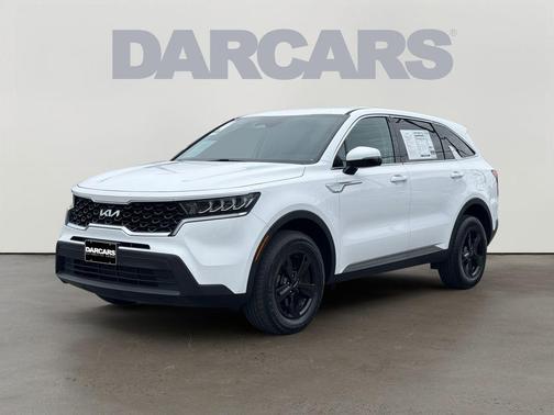 Glacial White Pearl 2023 Kia Sorento LX
