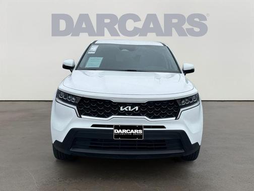 Glacial White Pearl 2023 Kia Sorento LX
