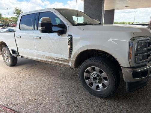 STAR WHITE 2026 Ford F-350 LARIAT SUPER DUTY