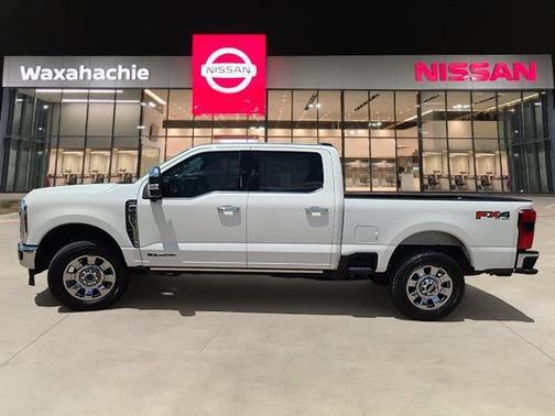 STAR WHITE 2026 Ford F-350 LARIAT SUPER DUTY