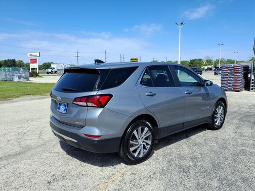 Sterling Gray Metallic 2024 Chevrolet Equinox 1LT