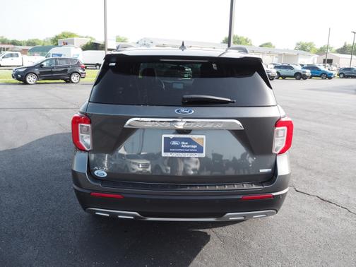 Photo 5 of 25 of 2020 Ford Explorer XLT