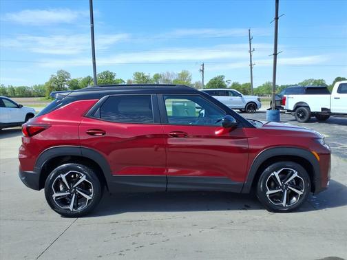 Crimson Metallic 2022 Chevrolet Trailblazer RS
